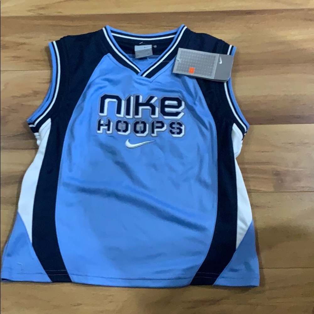 Nike hoops top size boys 6